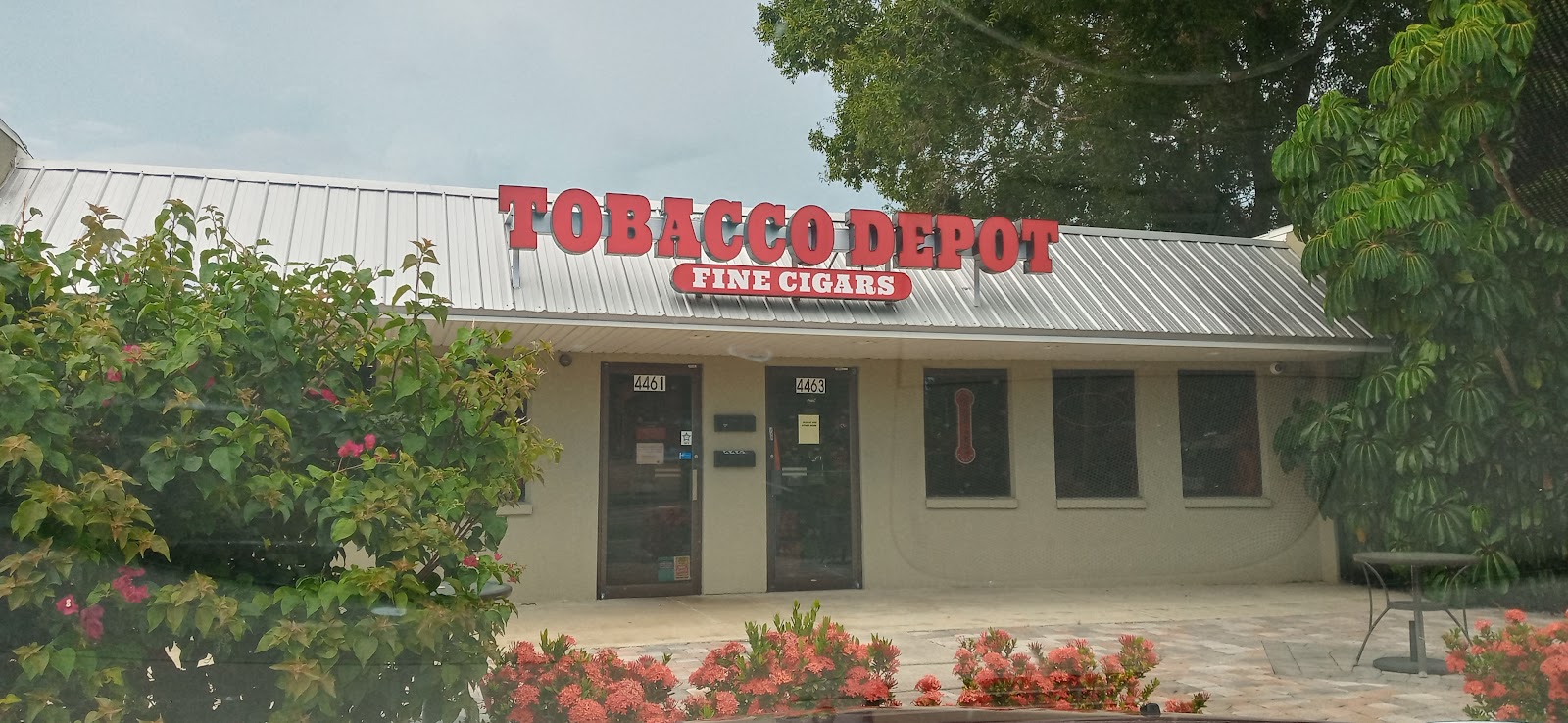Tobacco Depot #11 - Sarasota, FL - Bee Ridge Rd photo 9