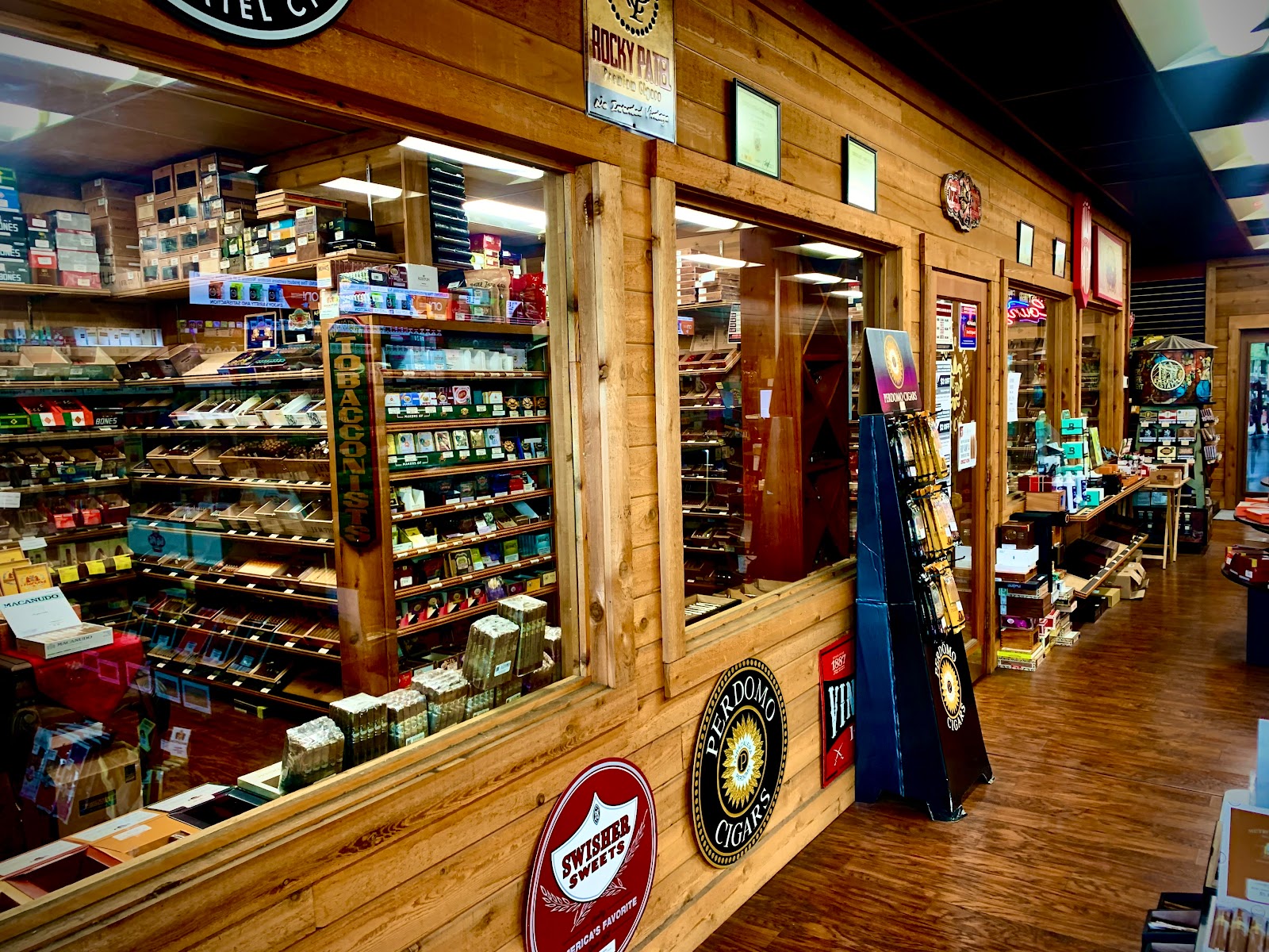 Tobacco Depot #6 - Bradenton, FL - Cortez Rd photo 4