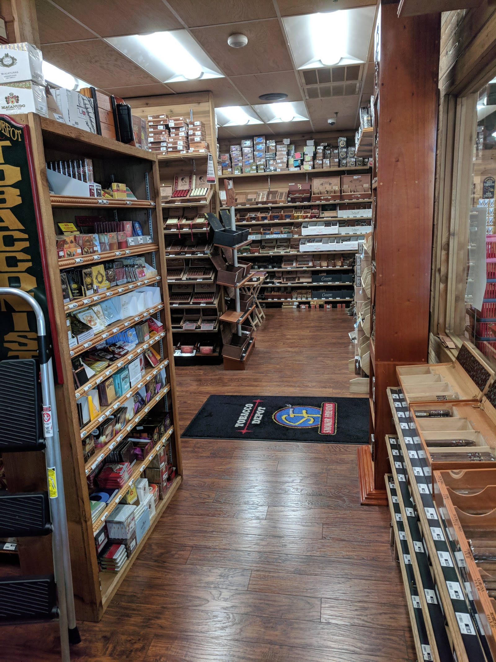 Tobacco Depot #6 - Bradenton, FL - Cortez Rd photo 8