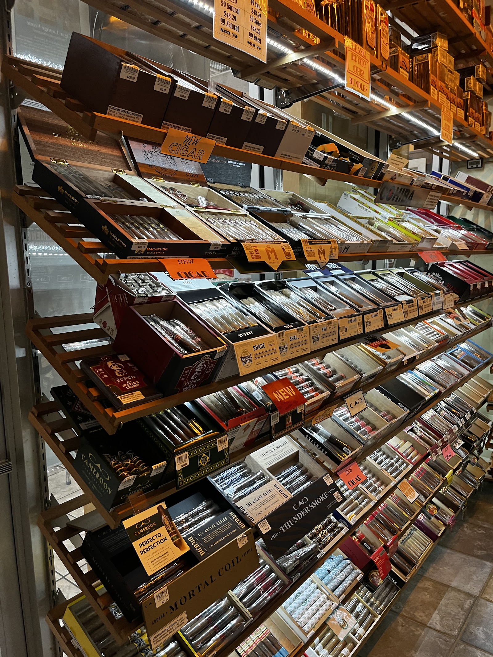 Tobacco Discount House #1 (HQ) photo 9