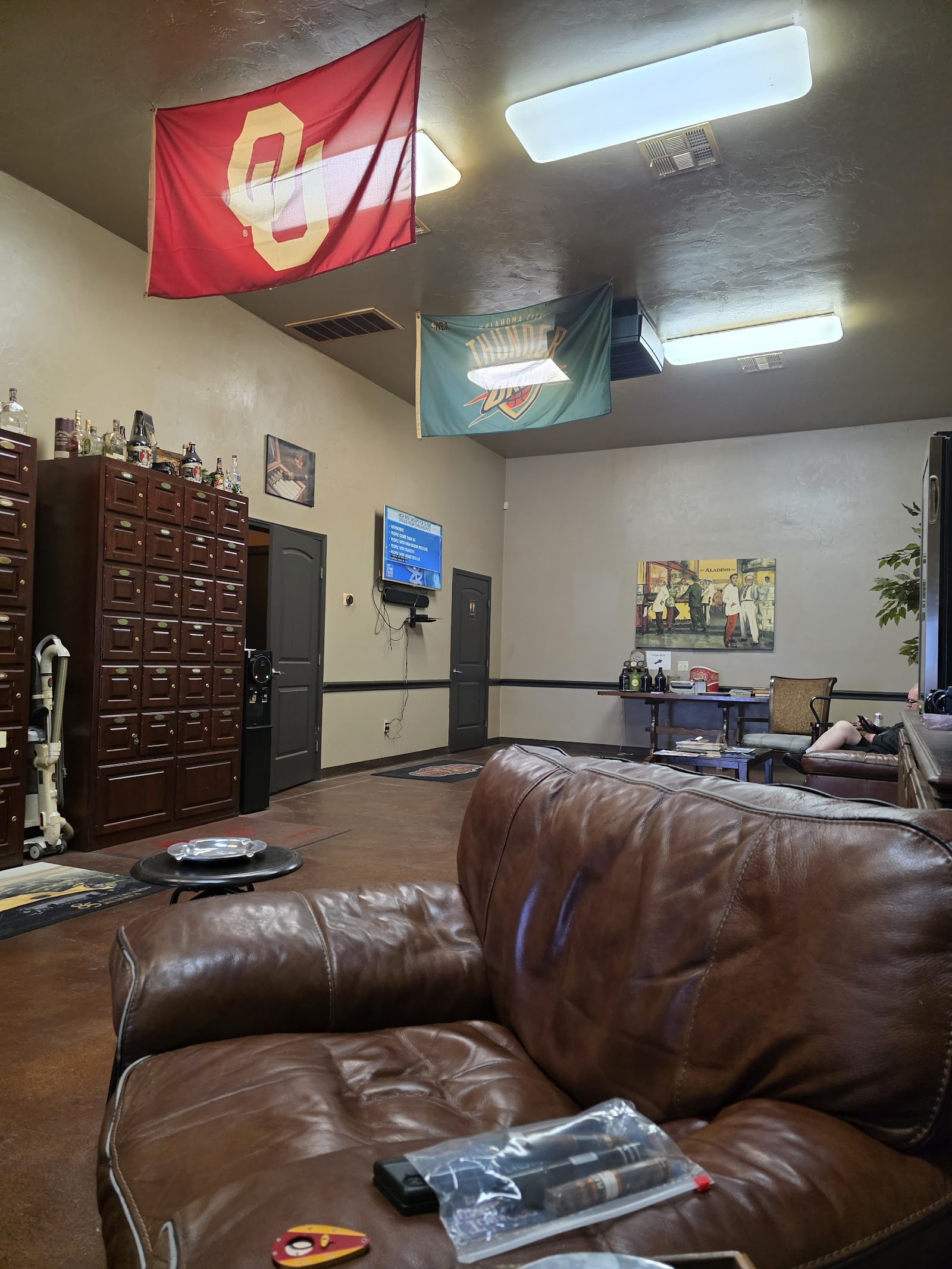 Tobacco Exchange - Moore, OK photo 6