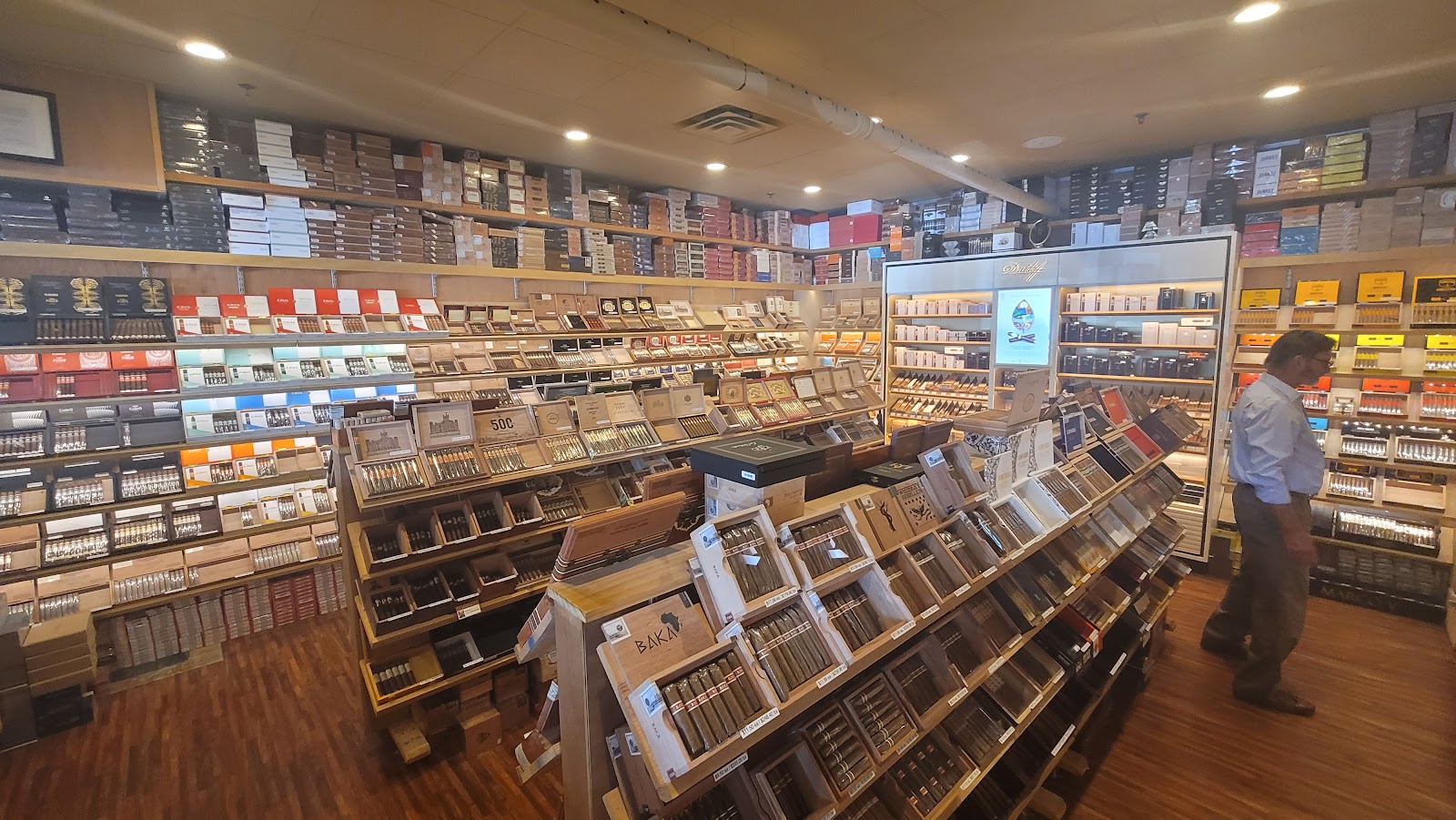 Tobacco Grove photo 2
