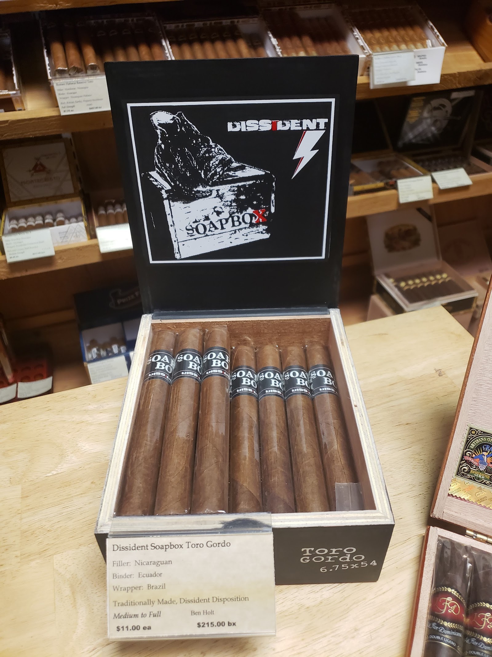 Tobacco Junction photo 5