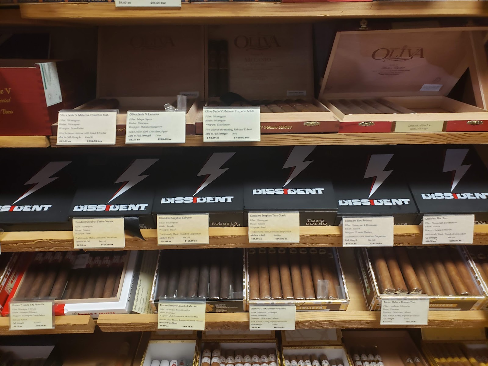 Tobacco Junction photo 6