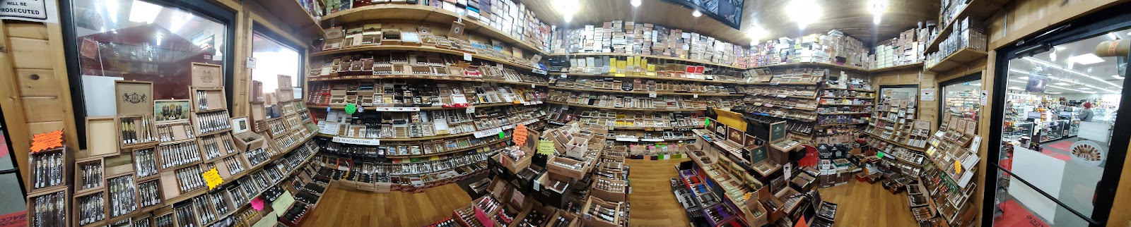 Tobacco Land photo 3