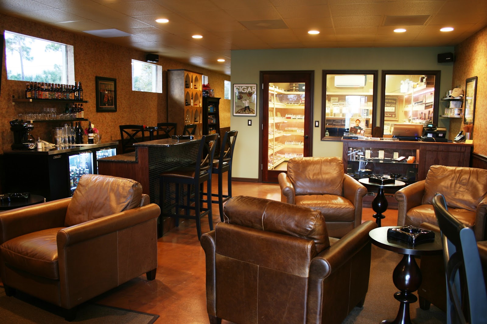 Tobacco Locker photo 4