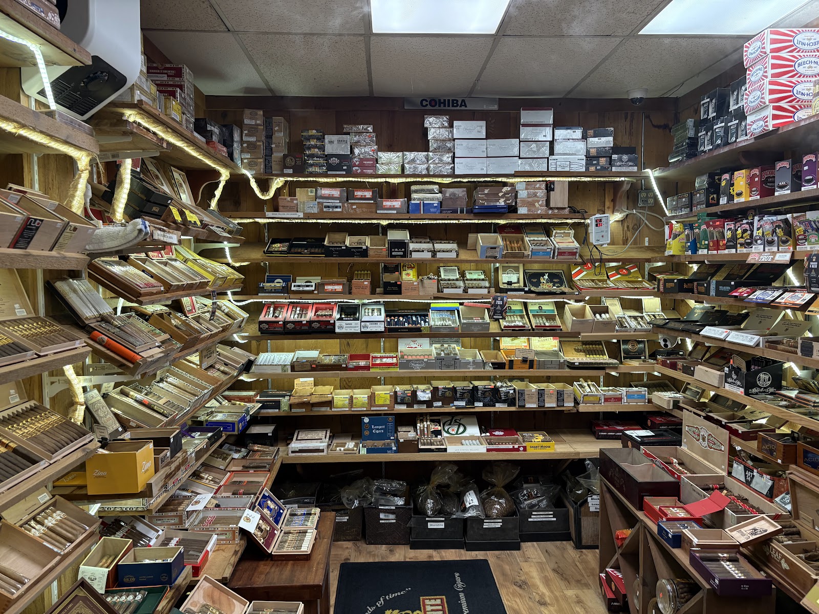 Tobacco 'N Brew photo 7