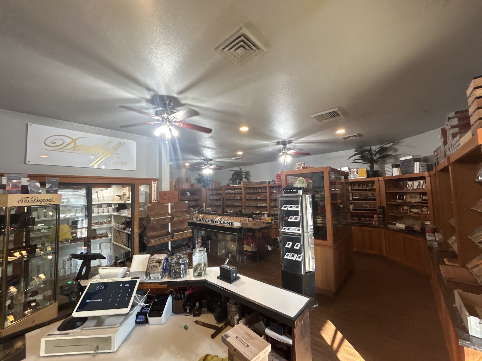 Tobacco Republic, Inc. photo 5