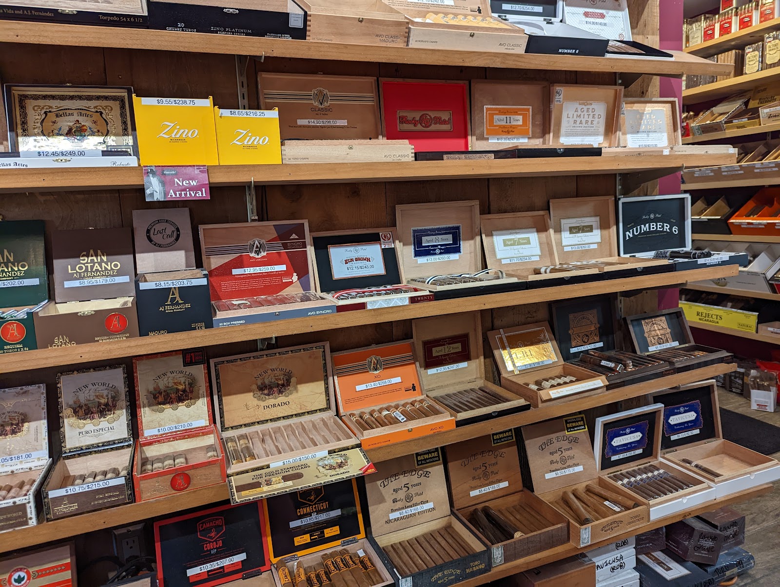 Tobacco Trader - Los Angeles photo 7