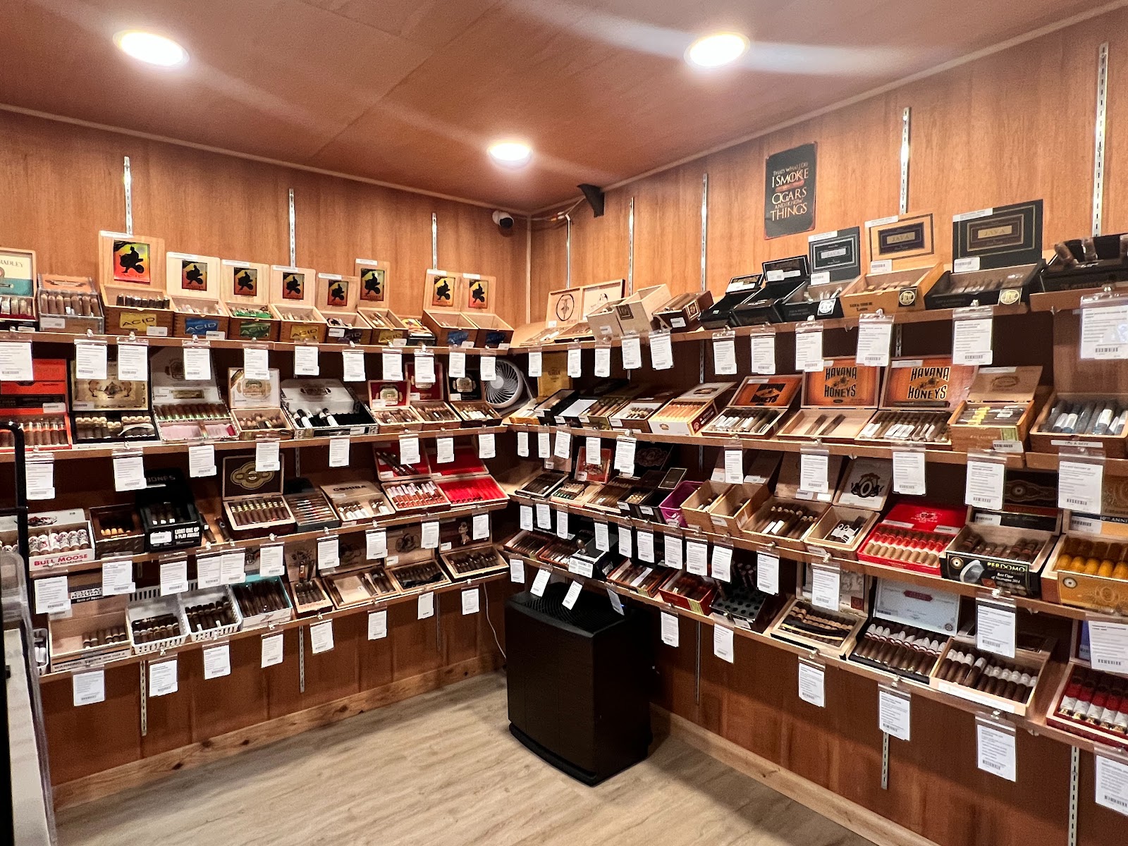 Tobacco Xpress LLC photo 2