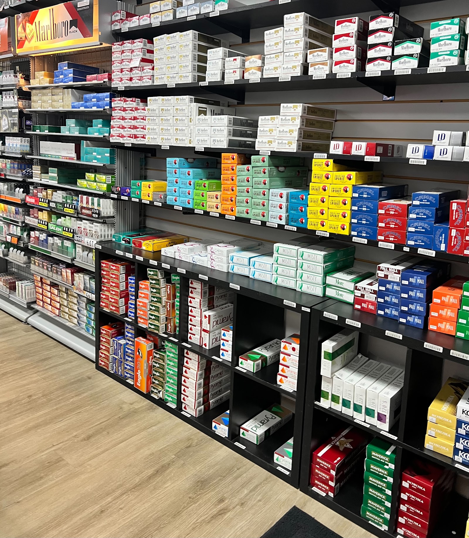 Tobacco Xpress LLC photo 7