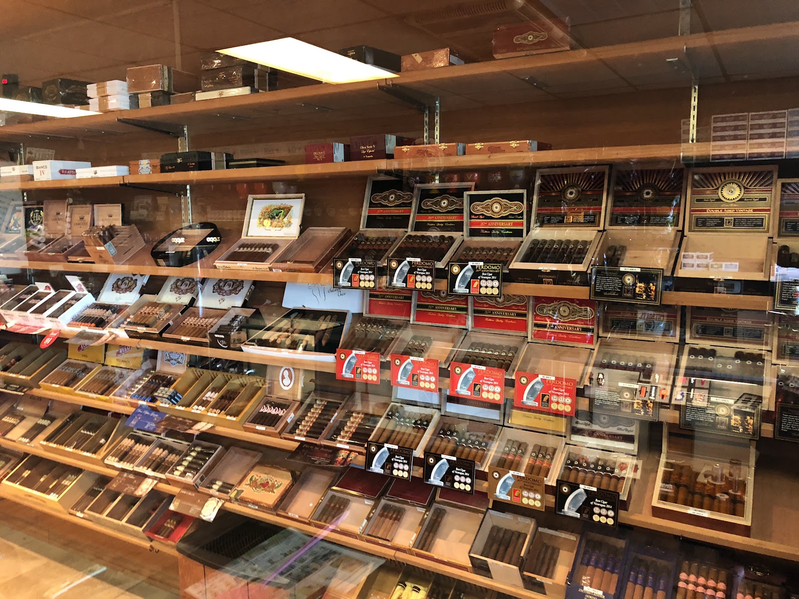 Tobaccology (HQ) photo 3