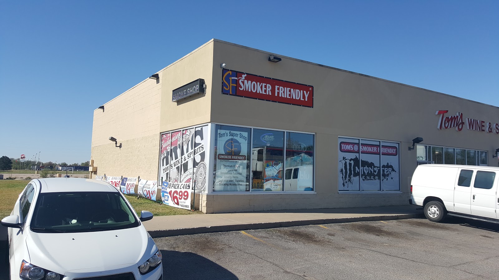 Tom's Super Shop #1/Smoker Friendly - Wichita, KS