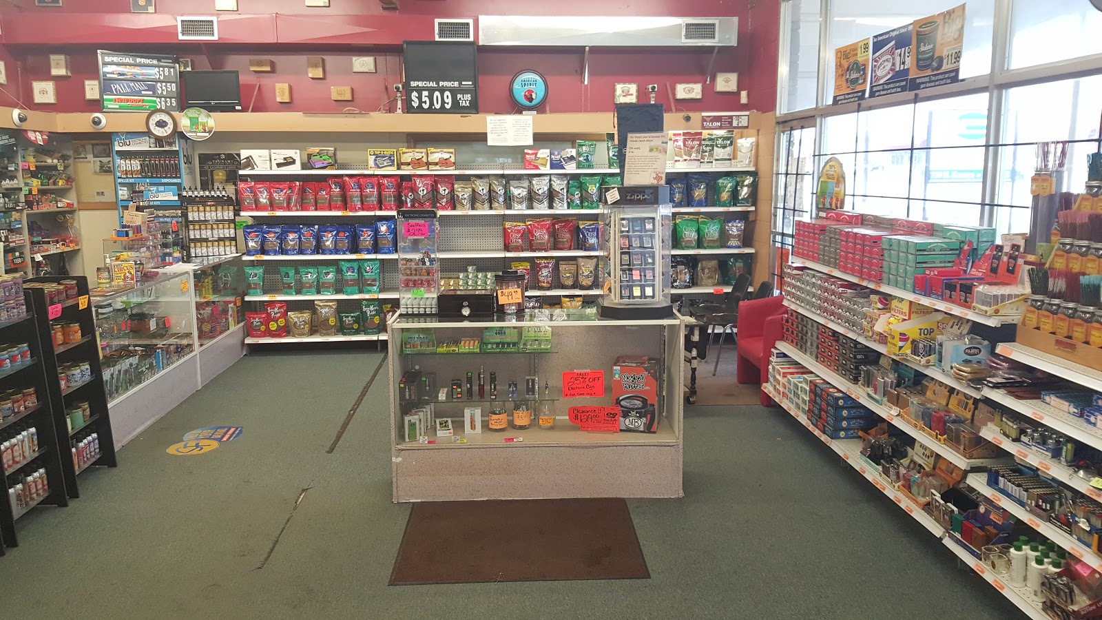 Tom's Super Shop #3 - McPherson, KS photo 2