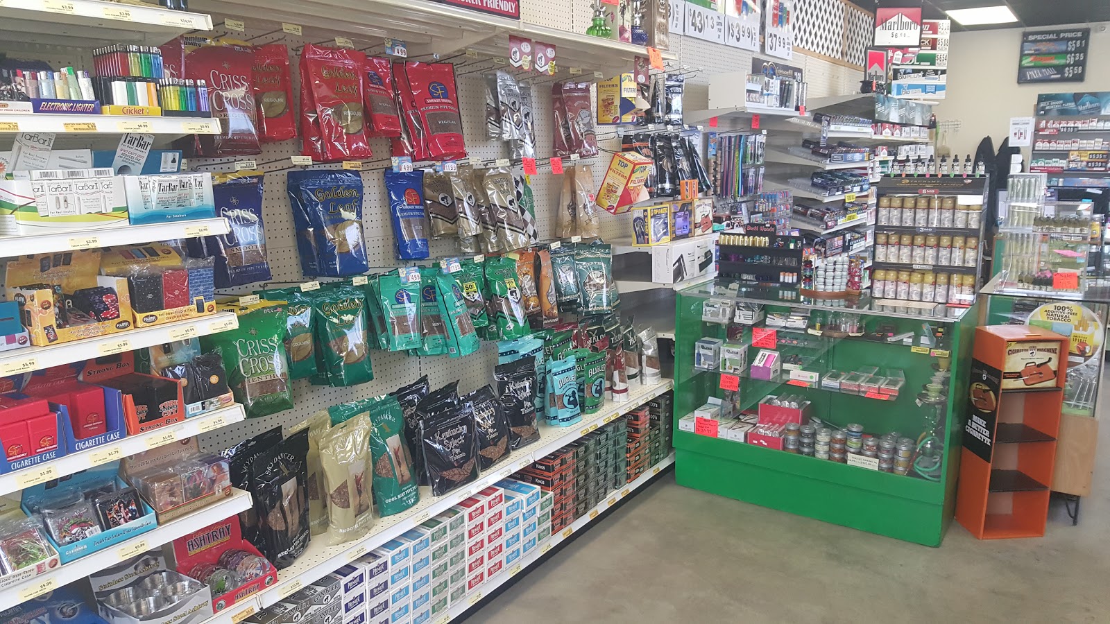 Tom's Super Shop #5/Smoker Friendly - Derby, KS photo 2