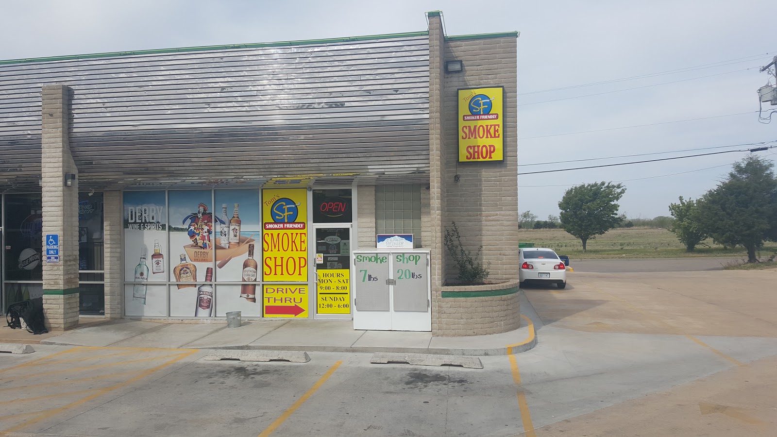 Tom's Super Shop #5/Smoker Friendly - Derby, KS photo 9