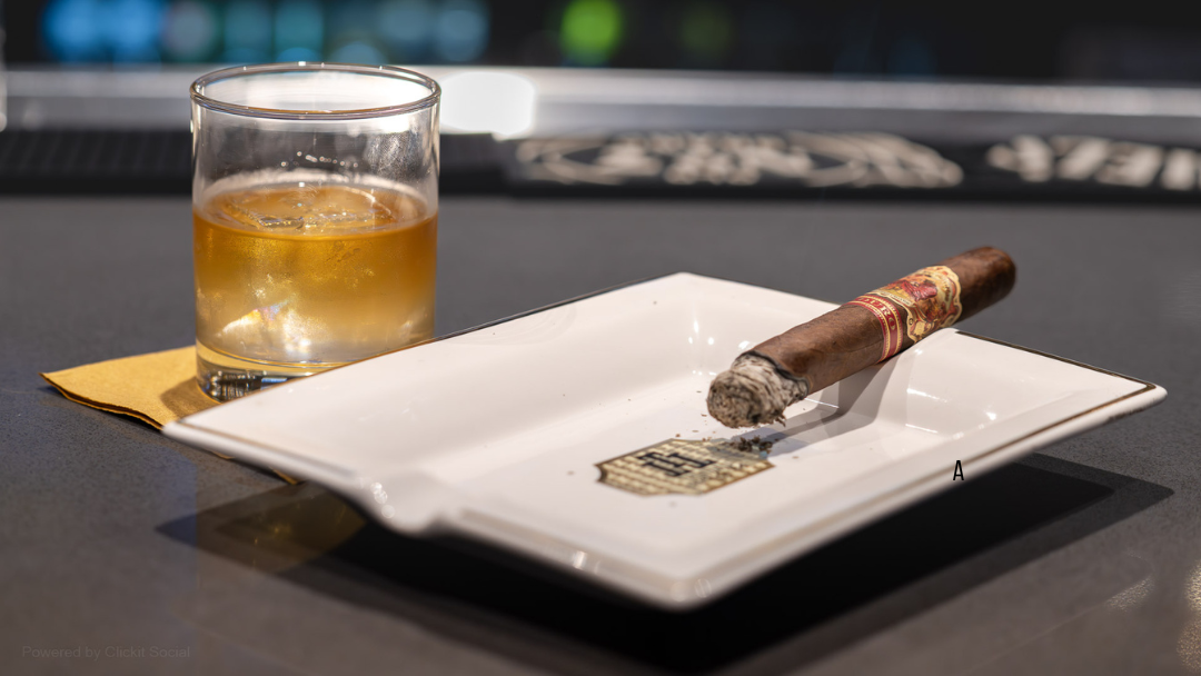 Triple Crown Cigar Lounge photo 2