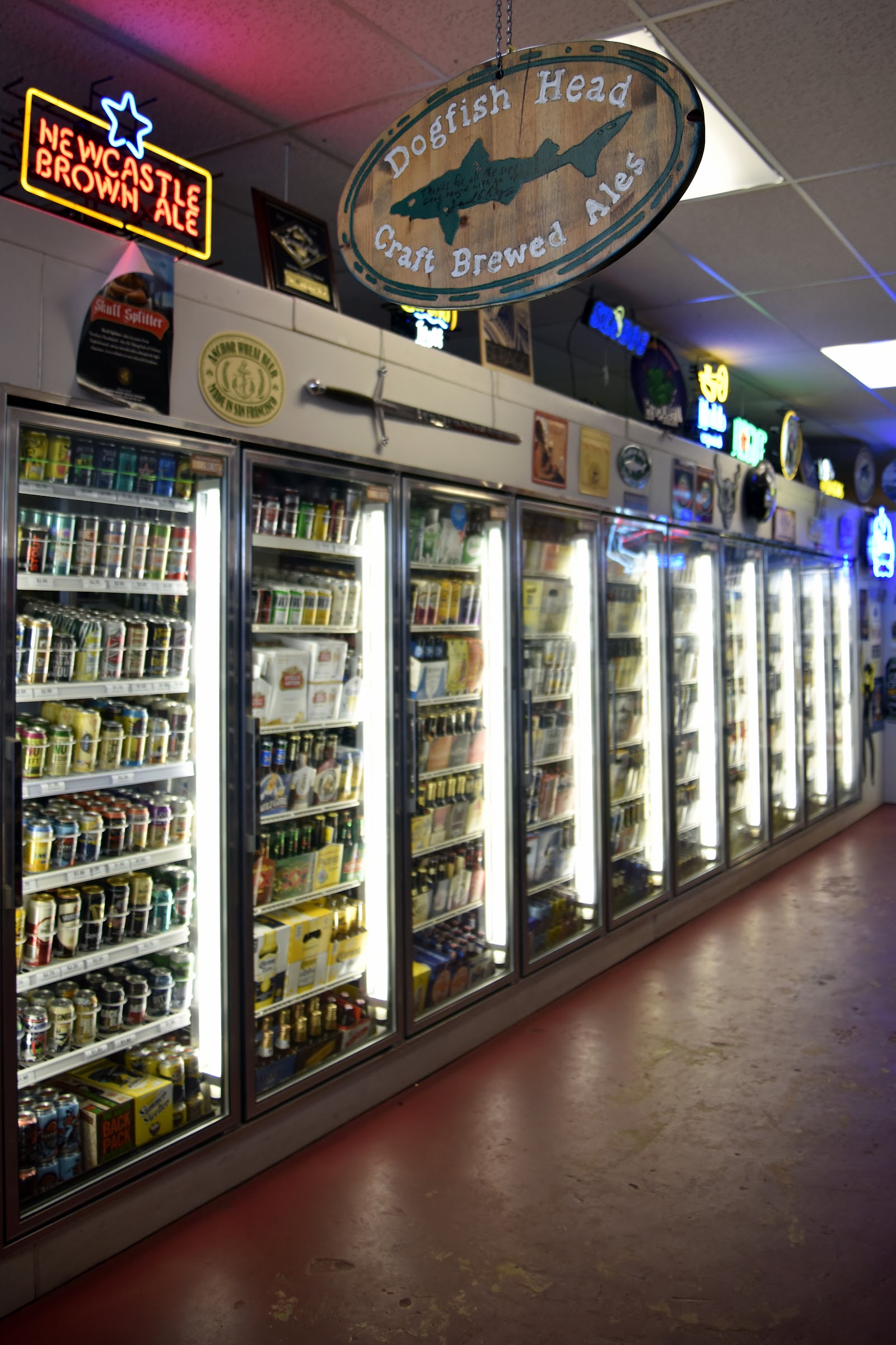 Tully's Beer & Wine Inc. photo 6