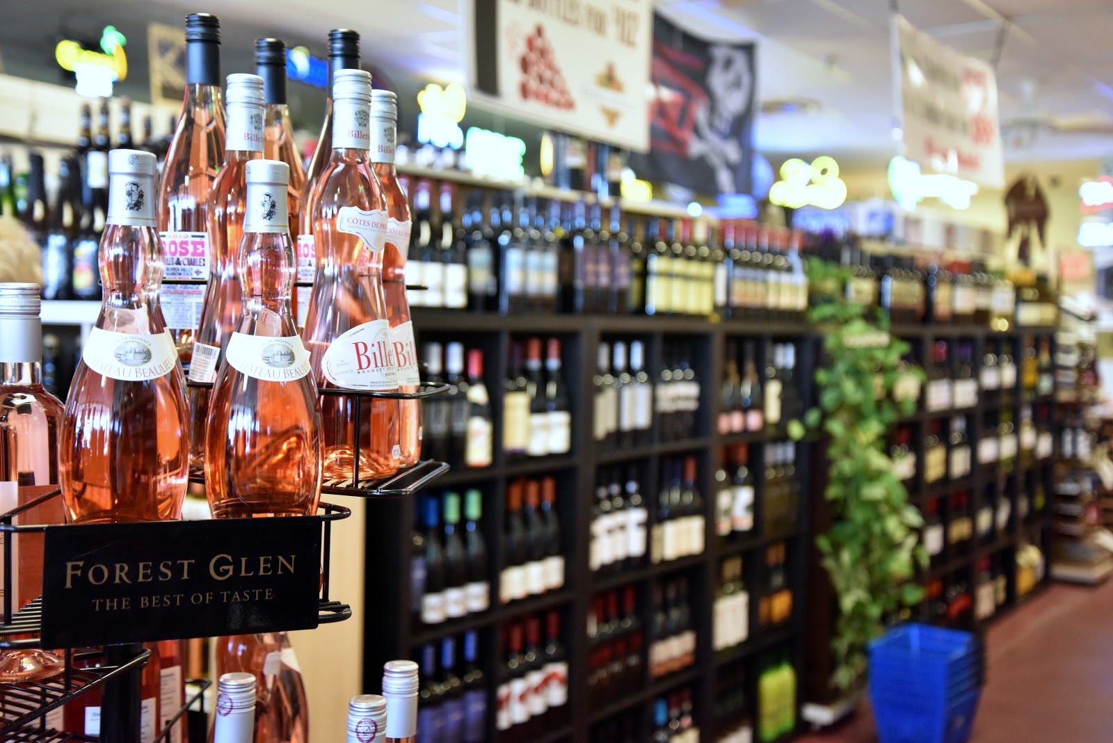 Tully's Beer & Wine Inc. photo 8