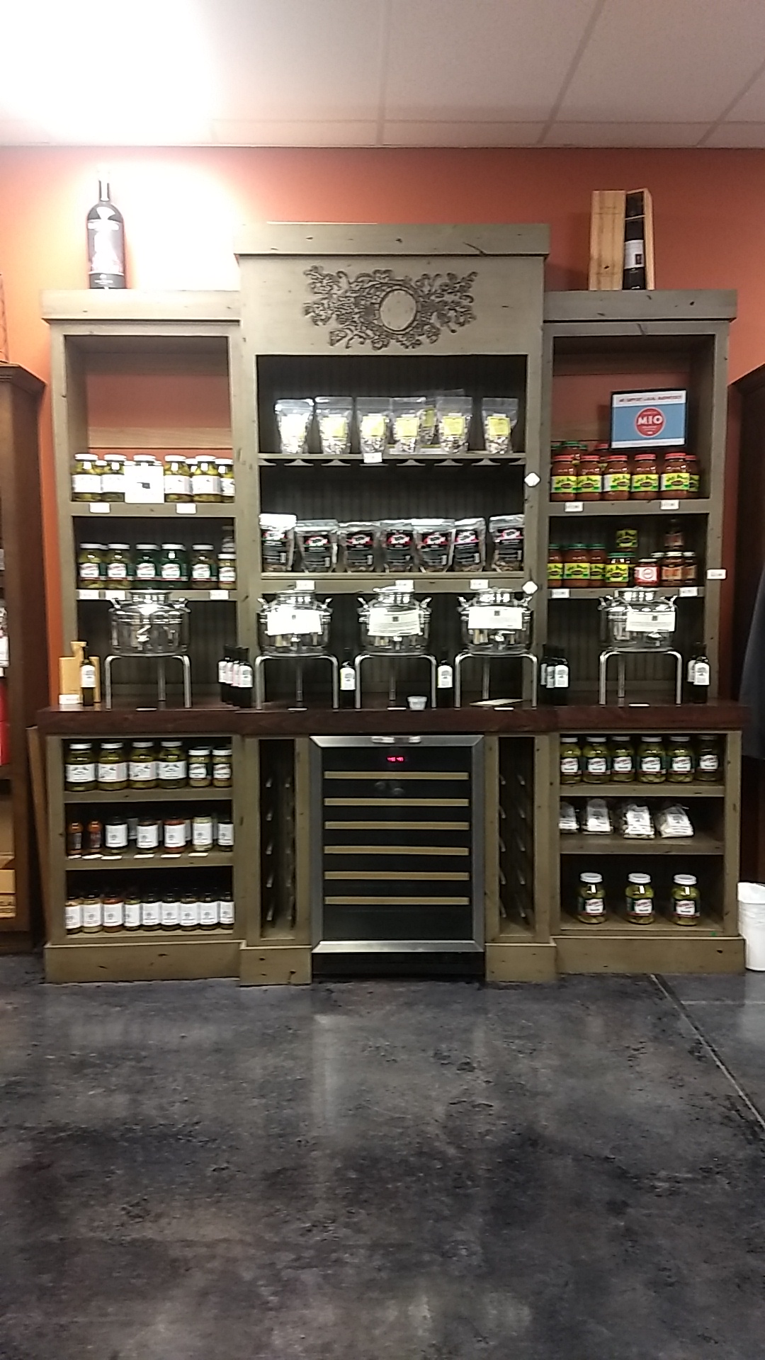 Tulsa Hills Cigar Cellar and Market photo 3