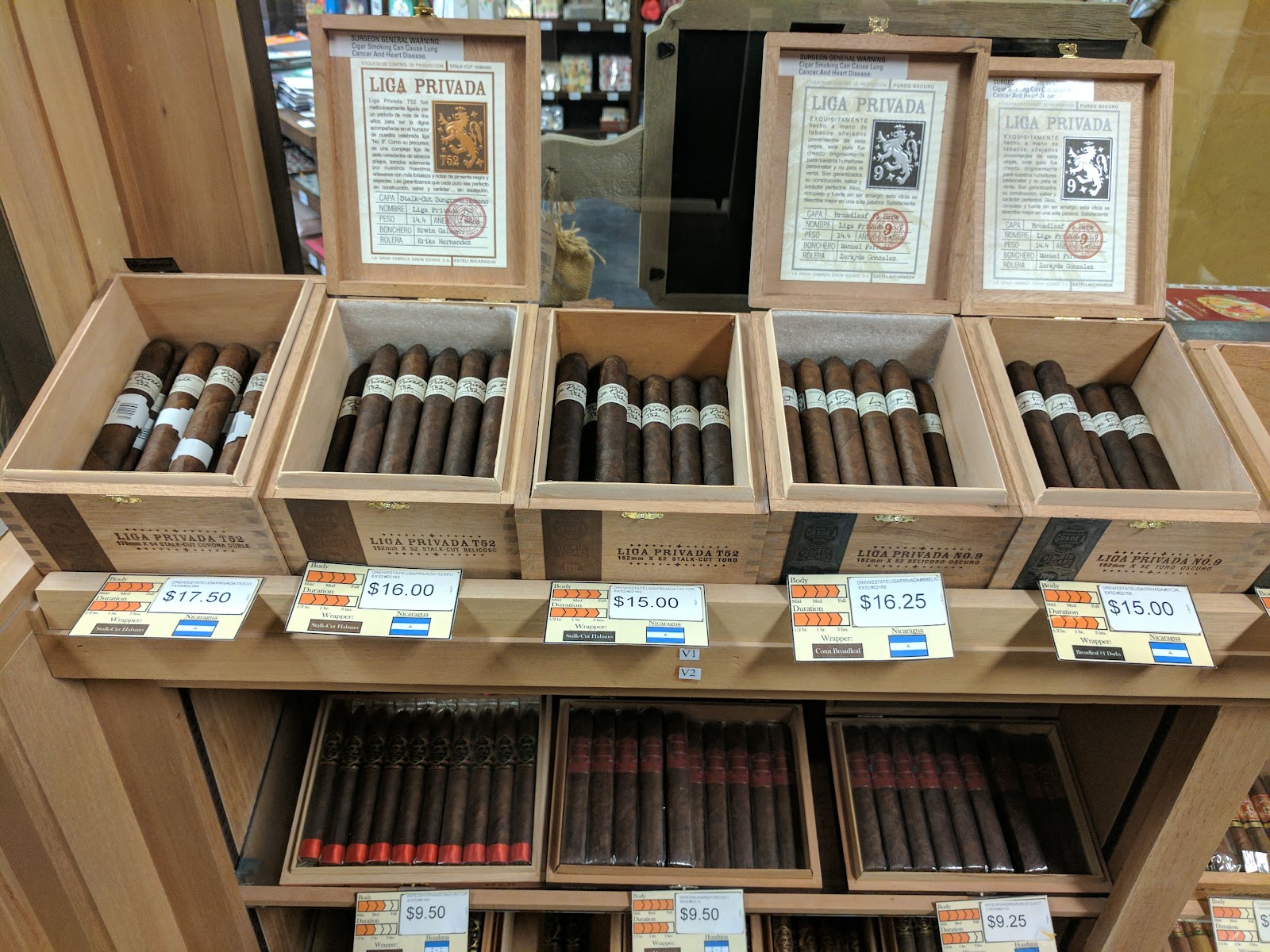 Tulsa Hills Cigar Cellar and Market photo 10