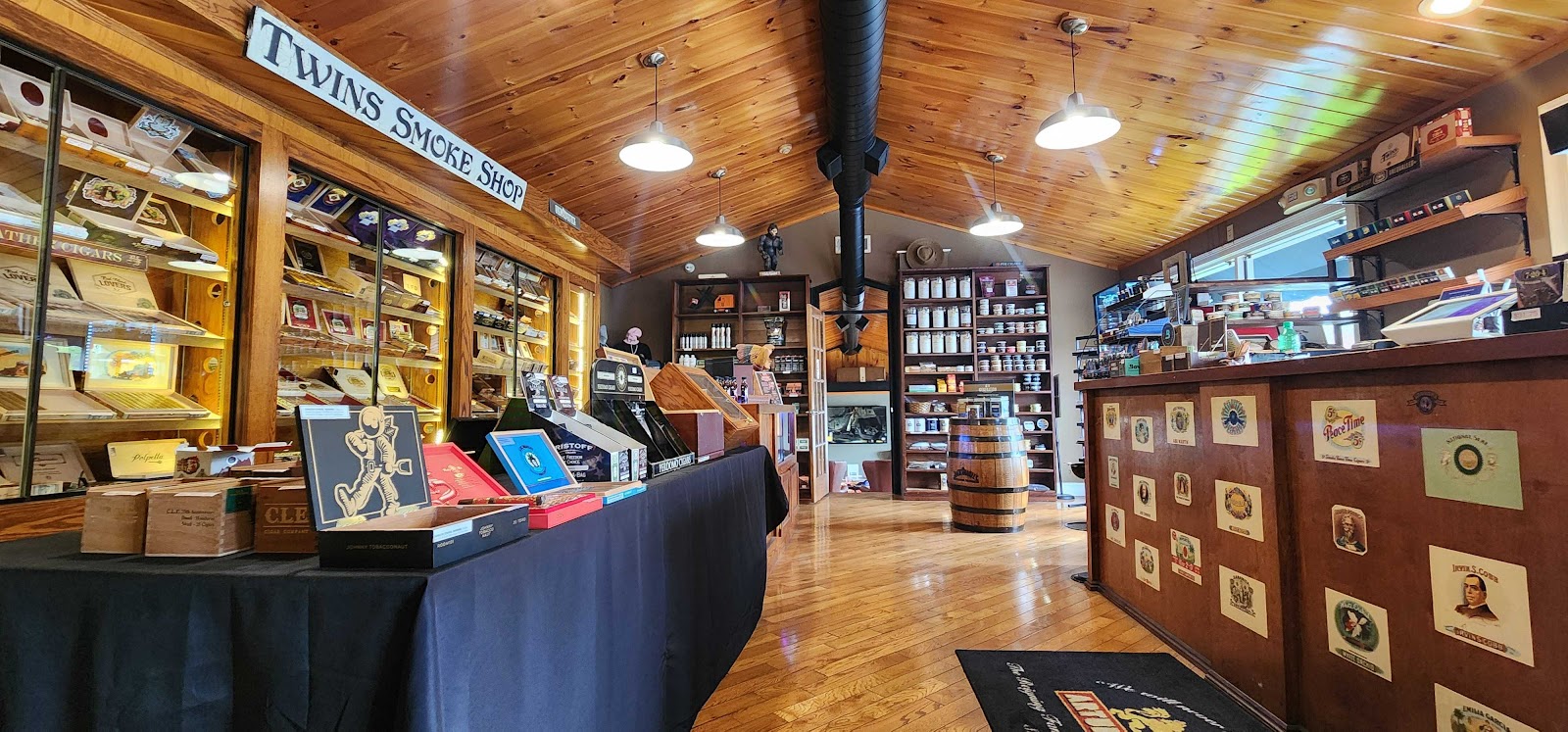 Twins Smoke Shop, Inc. - Hooksett, NH photo 2