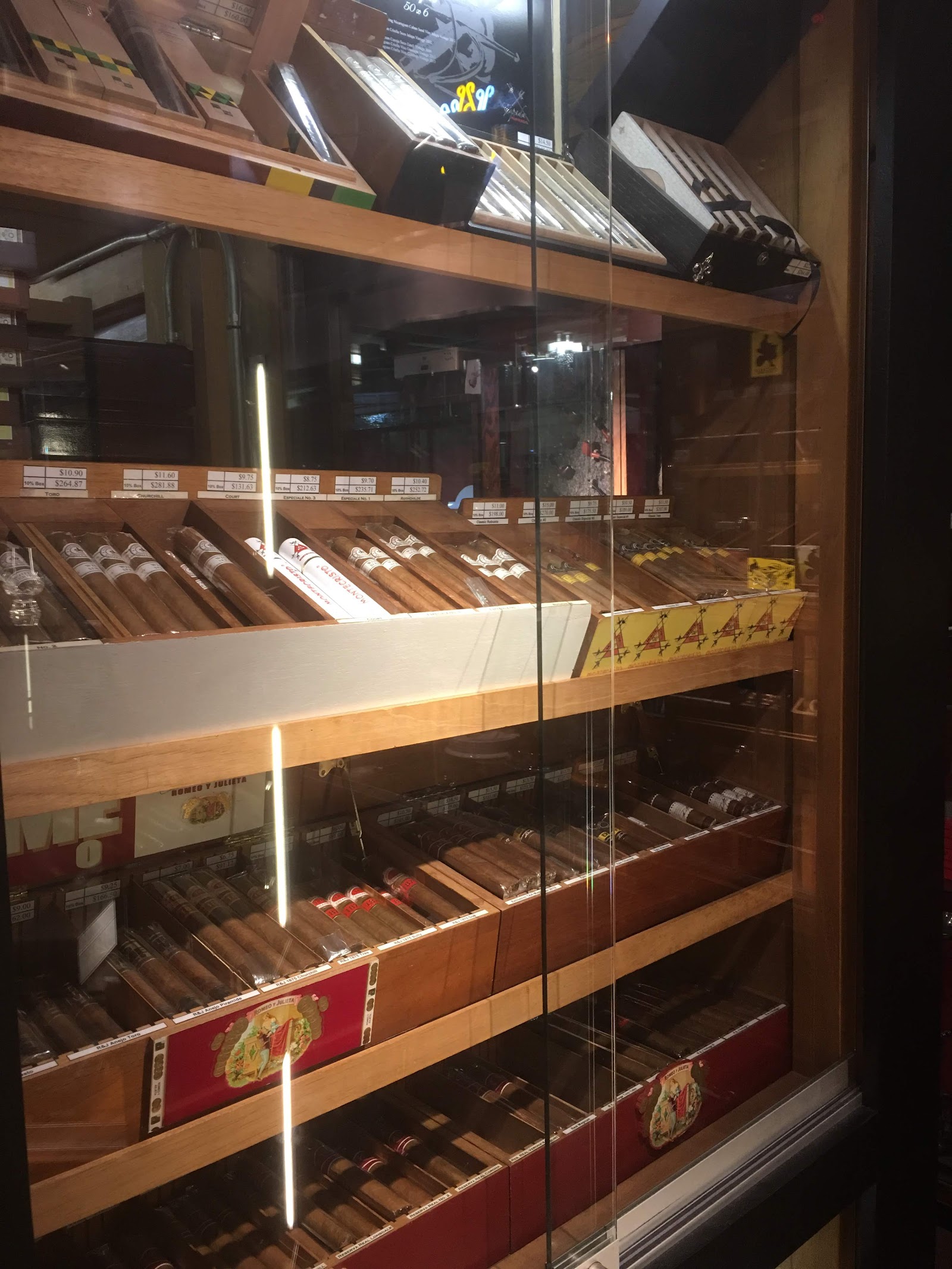 Up Down Cigar photo 10