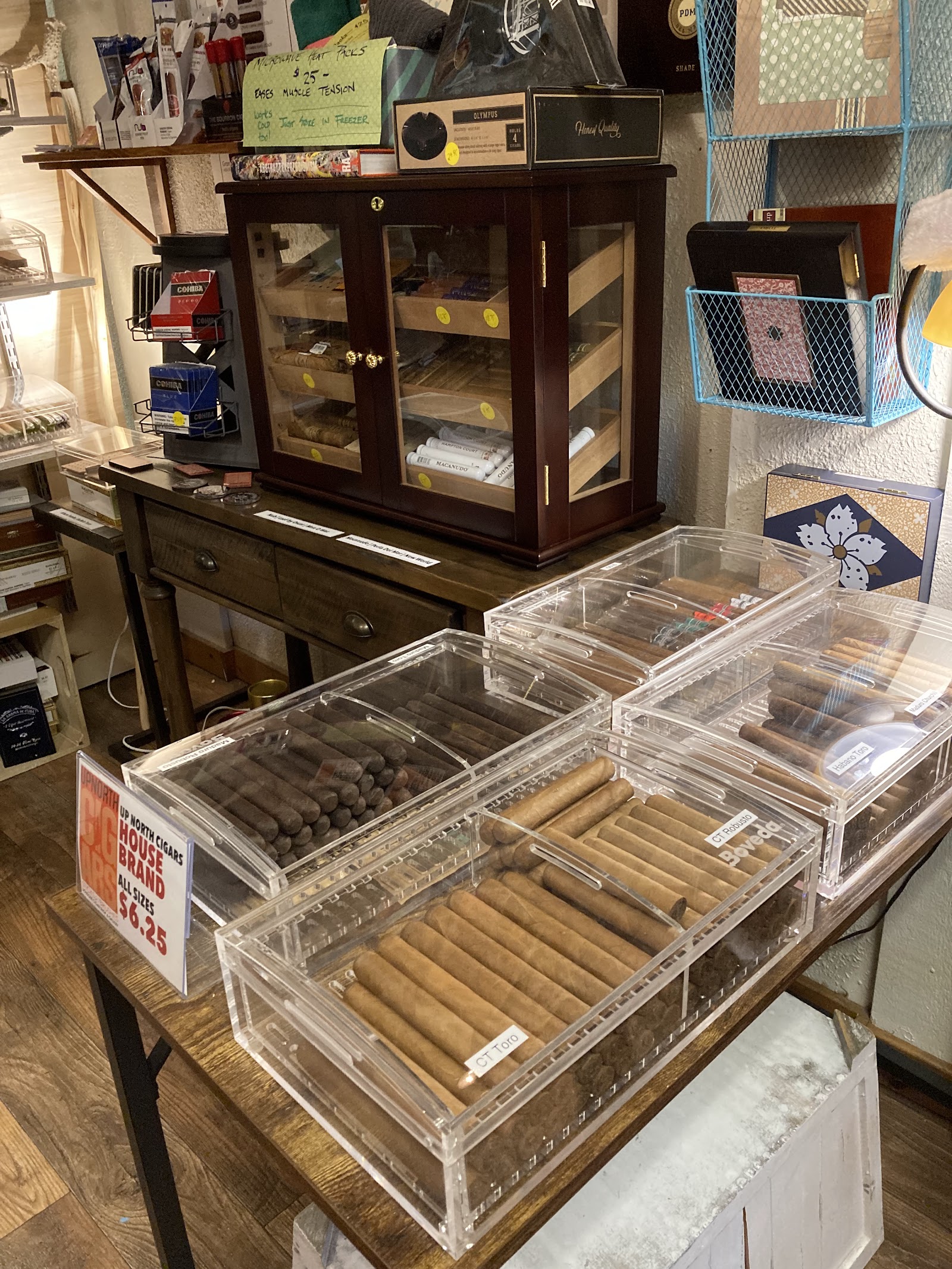 Up North Cigars & Gallery photo 10