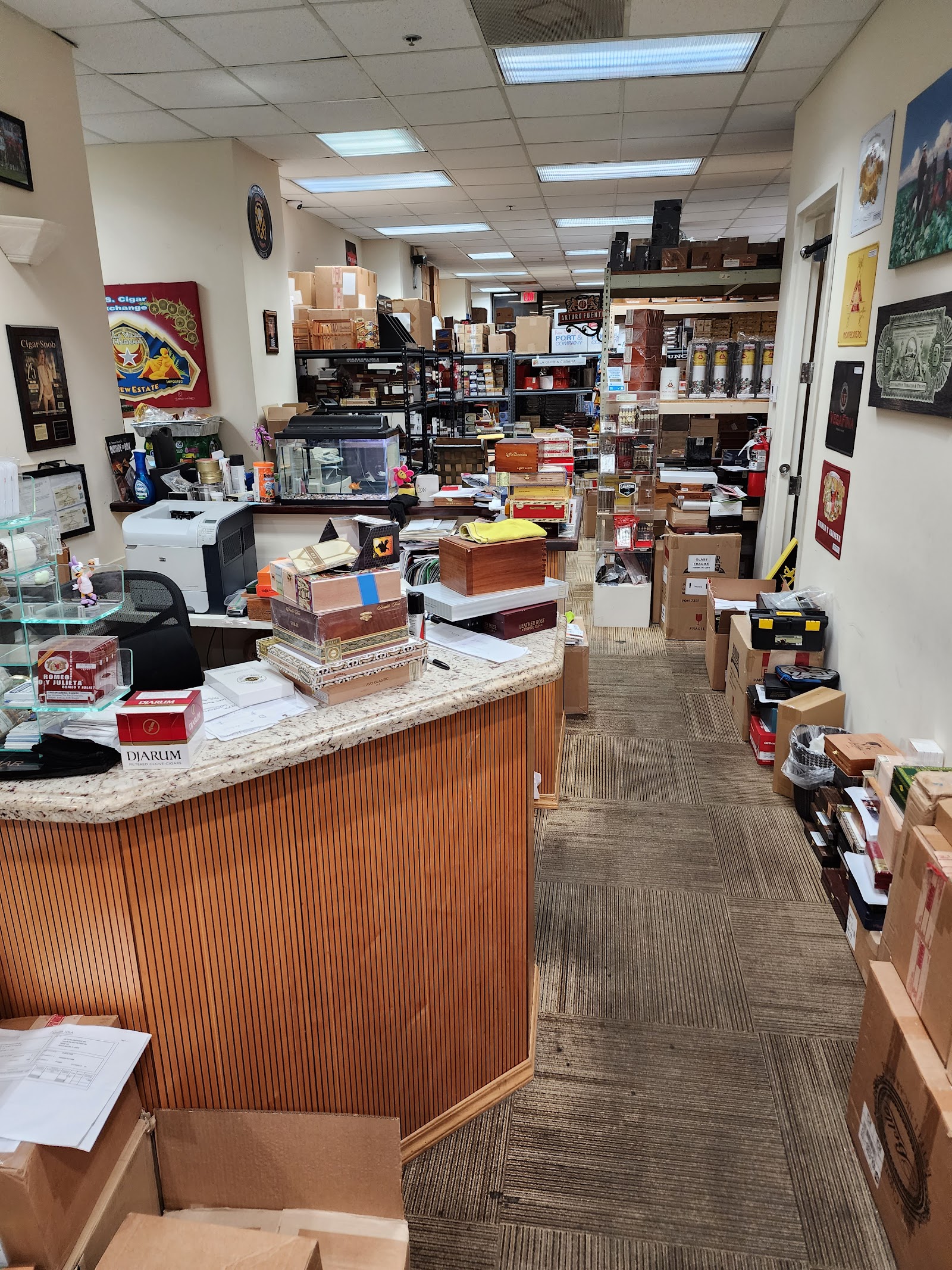 US Cigar Exchange photo 3