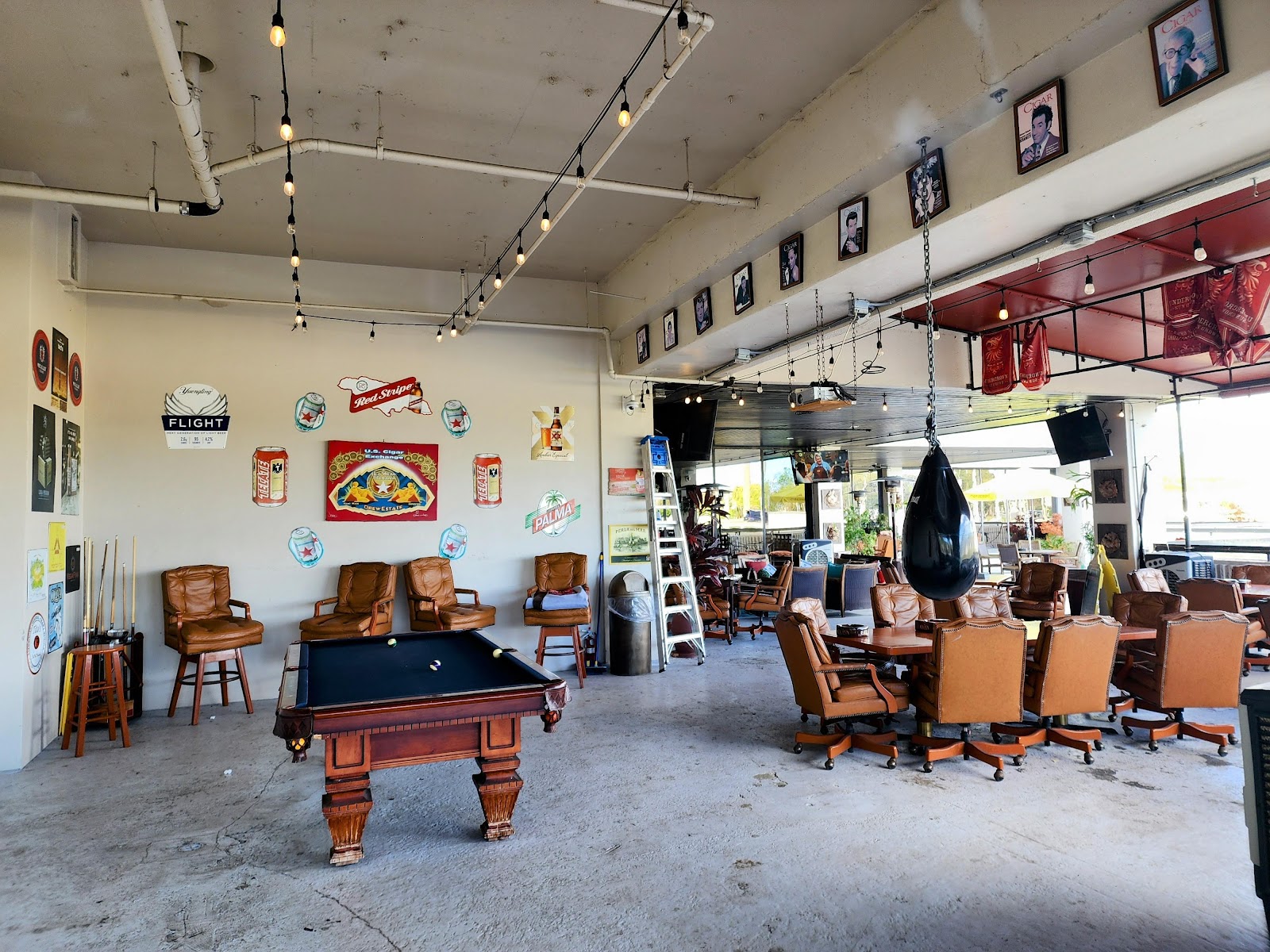 US Cigar Exchange photo 7
