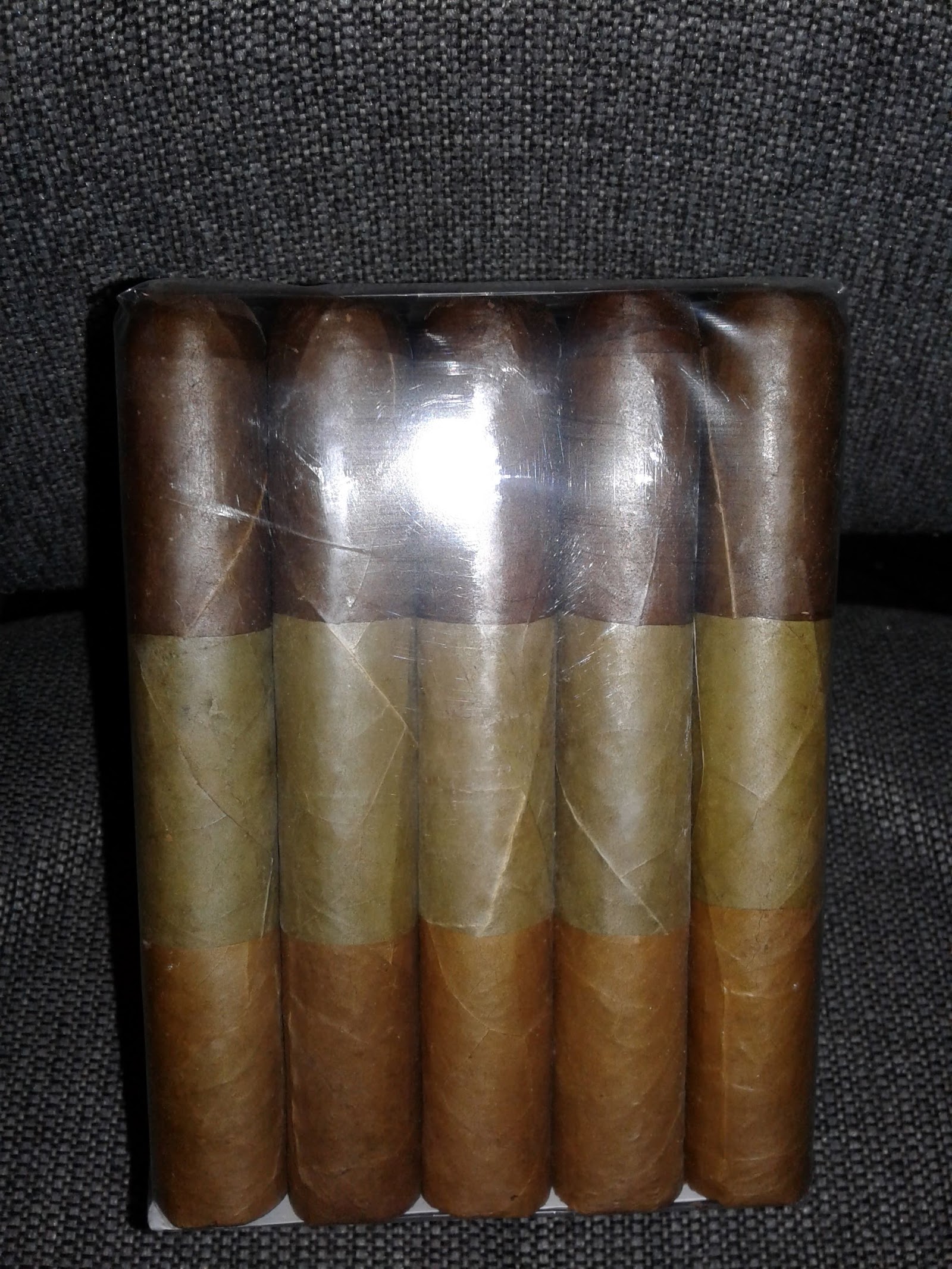 Utopia Cigar photo 5