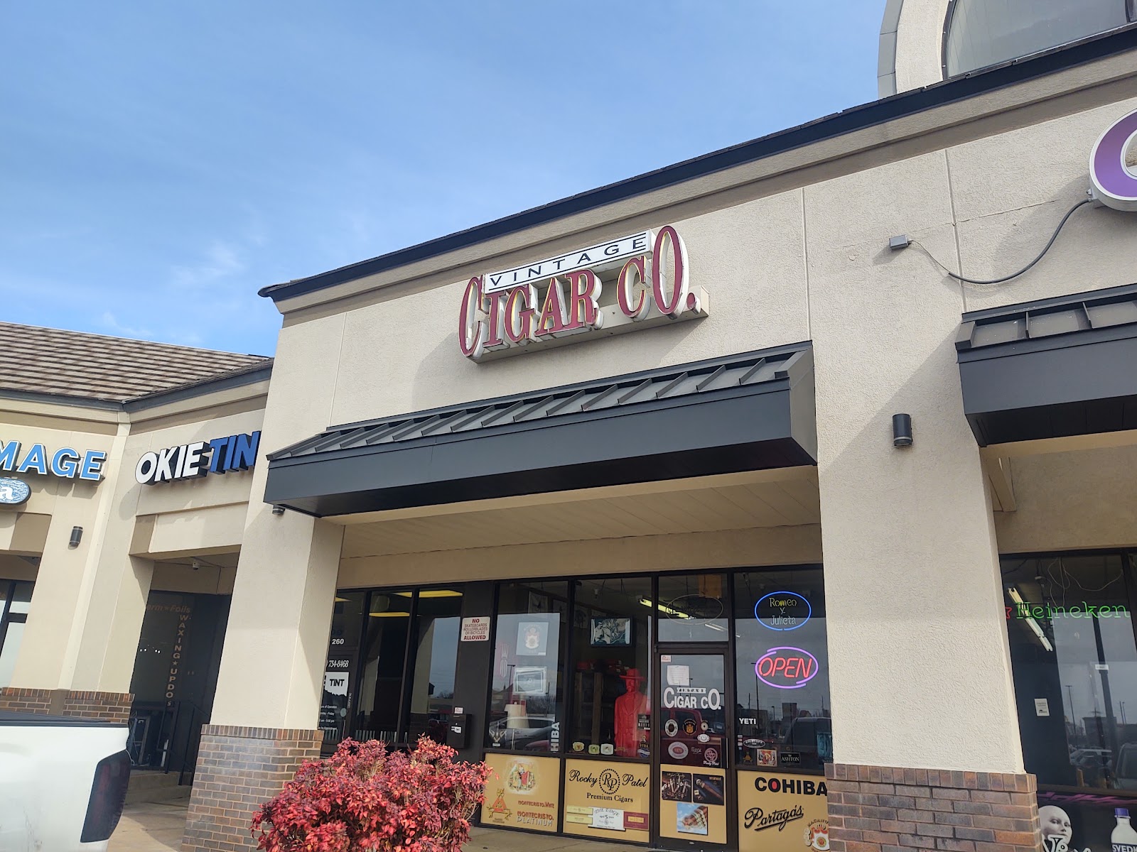 Vintage Cigar Company