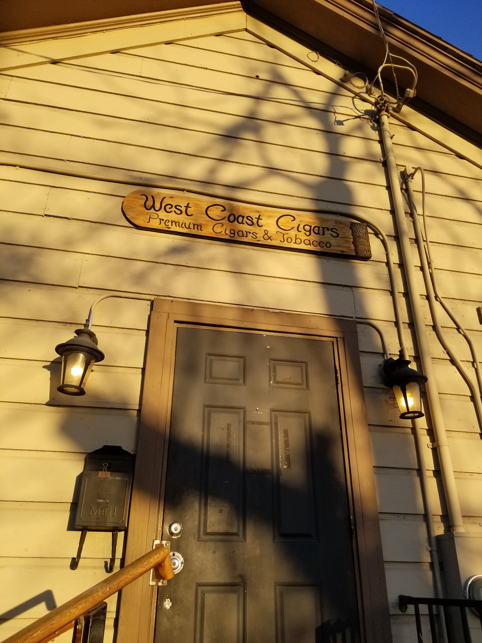 West Coast Cigar Company LLC