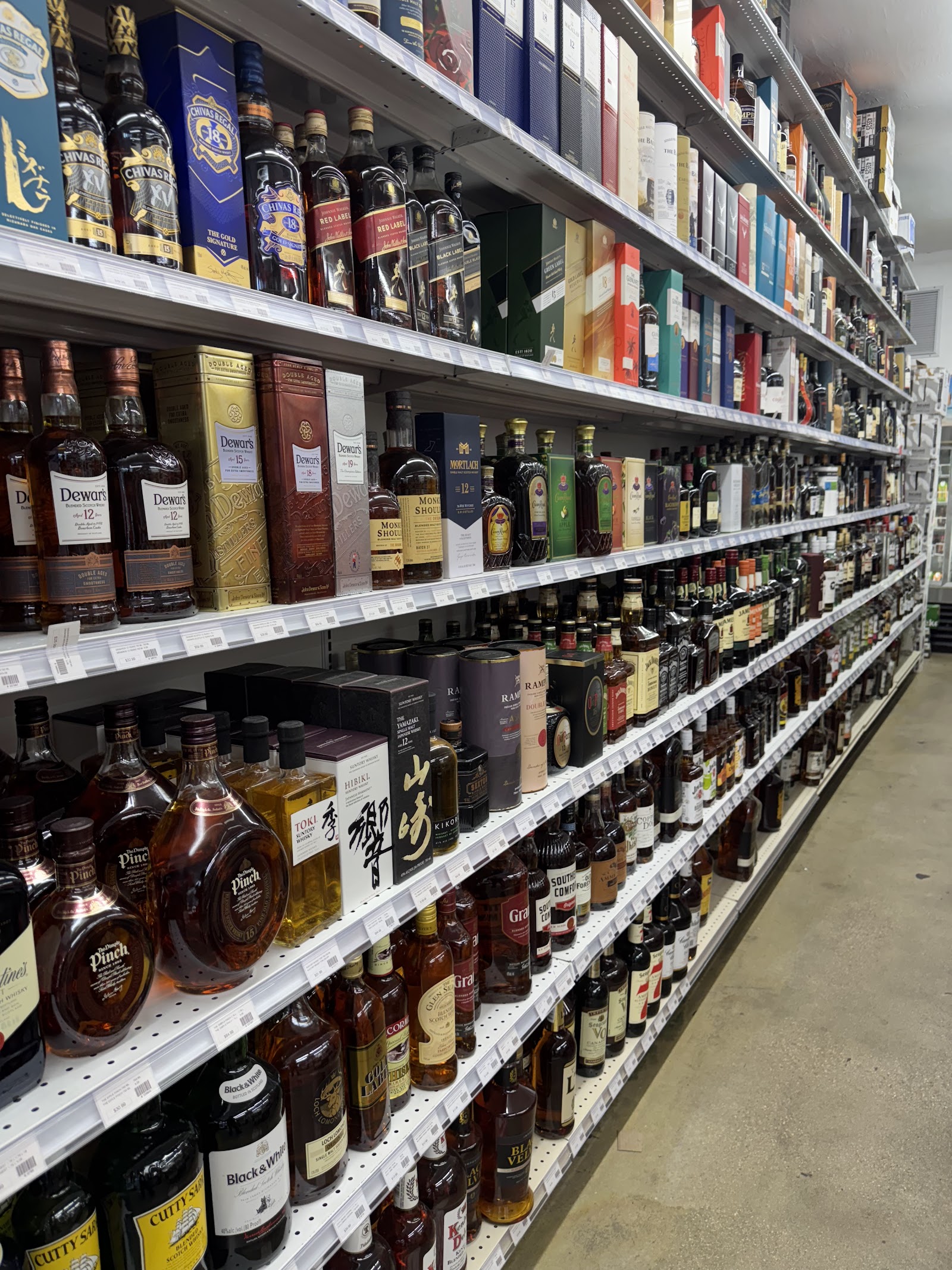 West Miami Liquors photo 9