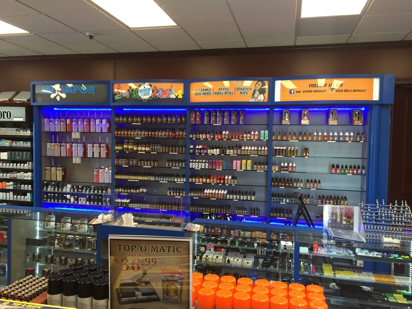 Wild Bill's Tobacco - Berkley, MI photo 6