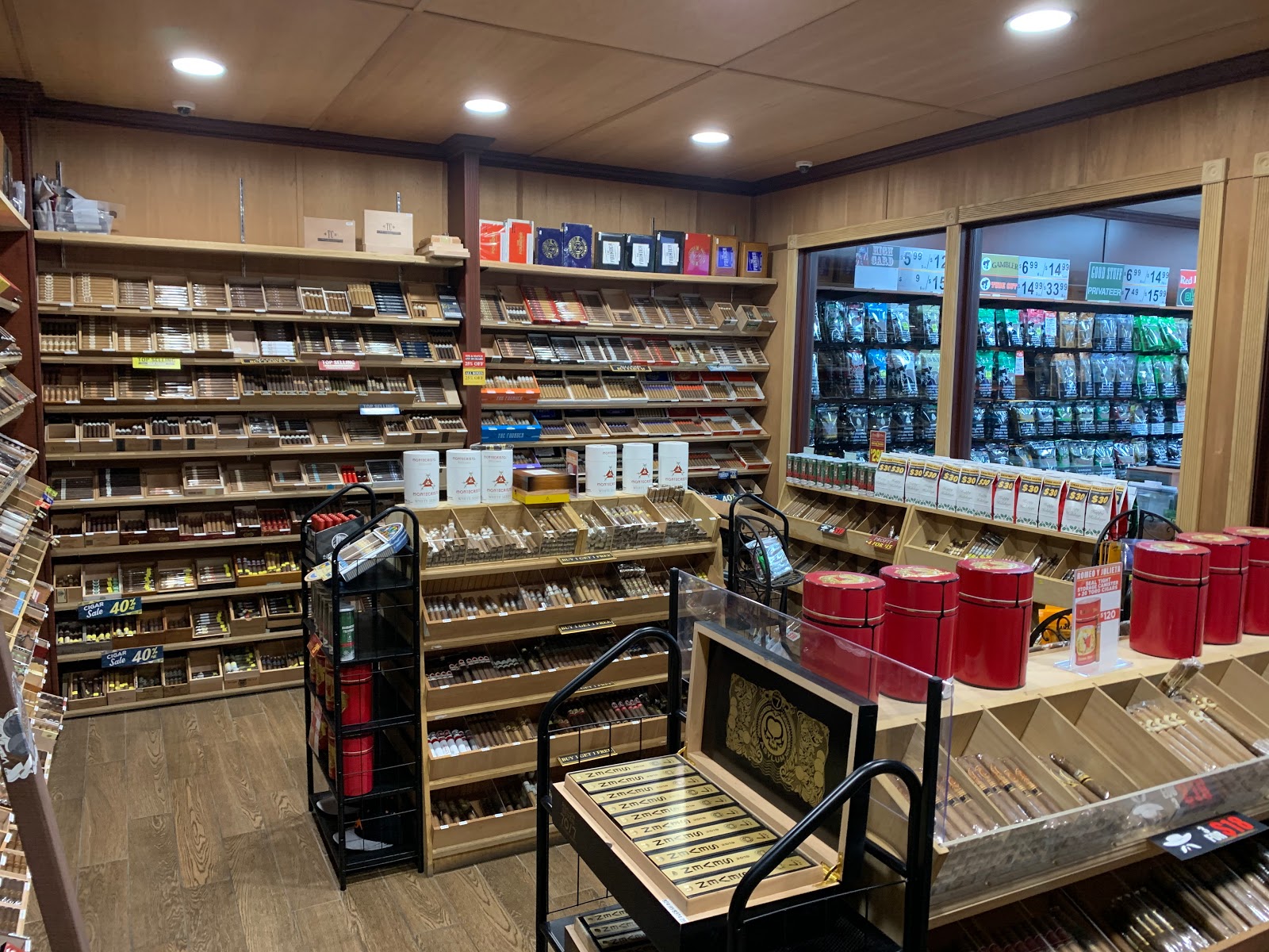 Wild Bill's Tobacco - Burton, MI photo 8