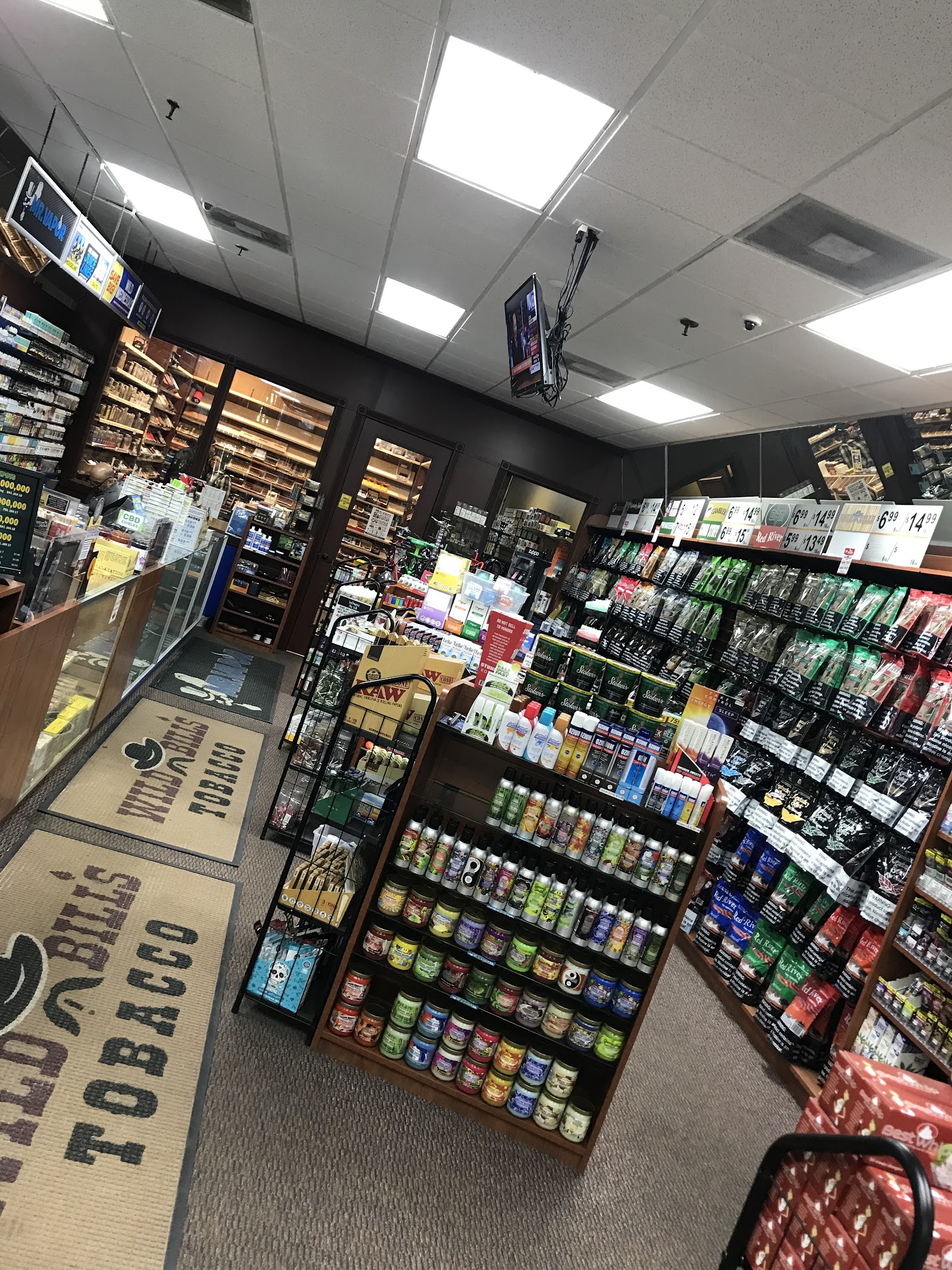 Wild Bill's Tobacco - Center Line, MI photo 10