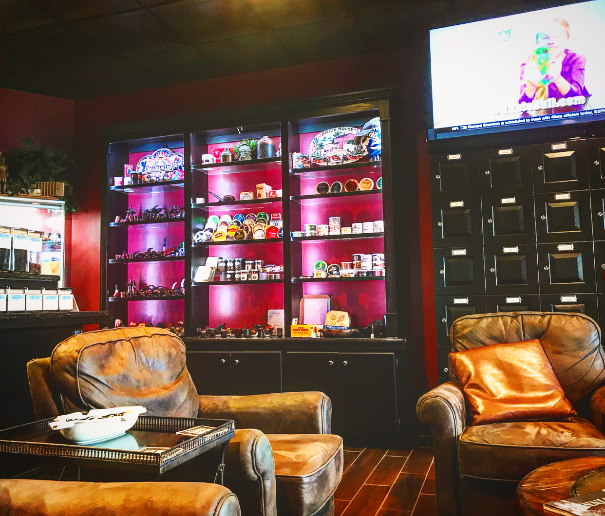 Winston's Pipe & Cigar Emporium photo 3