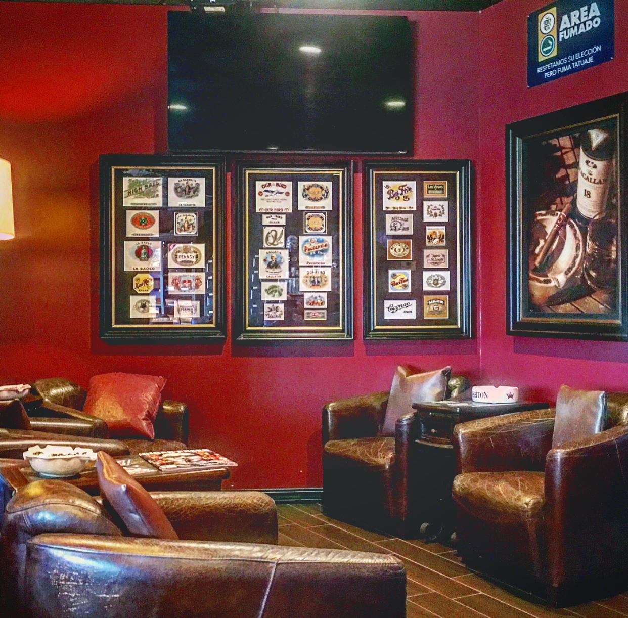 Winston's Pipe & Cigar Emporium photo 9