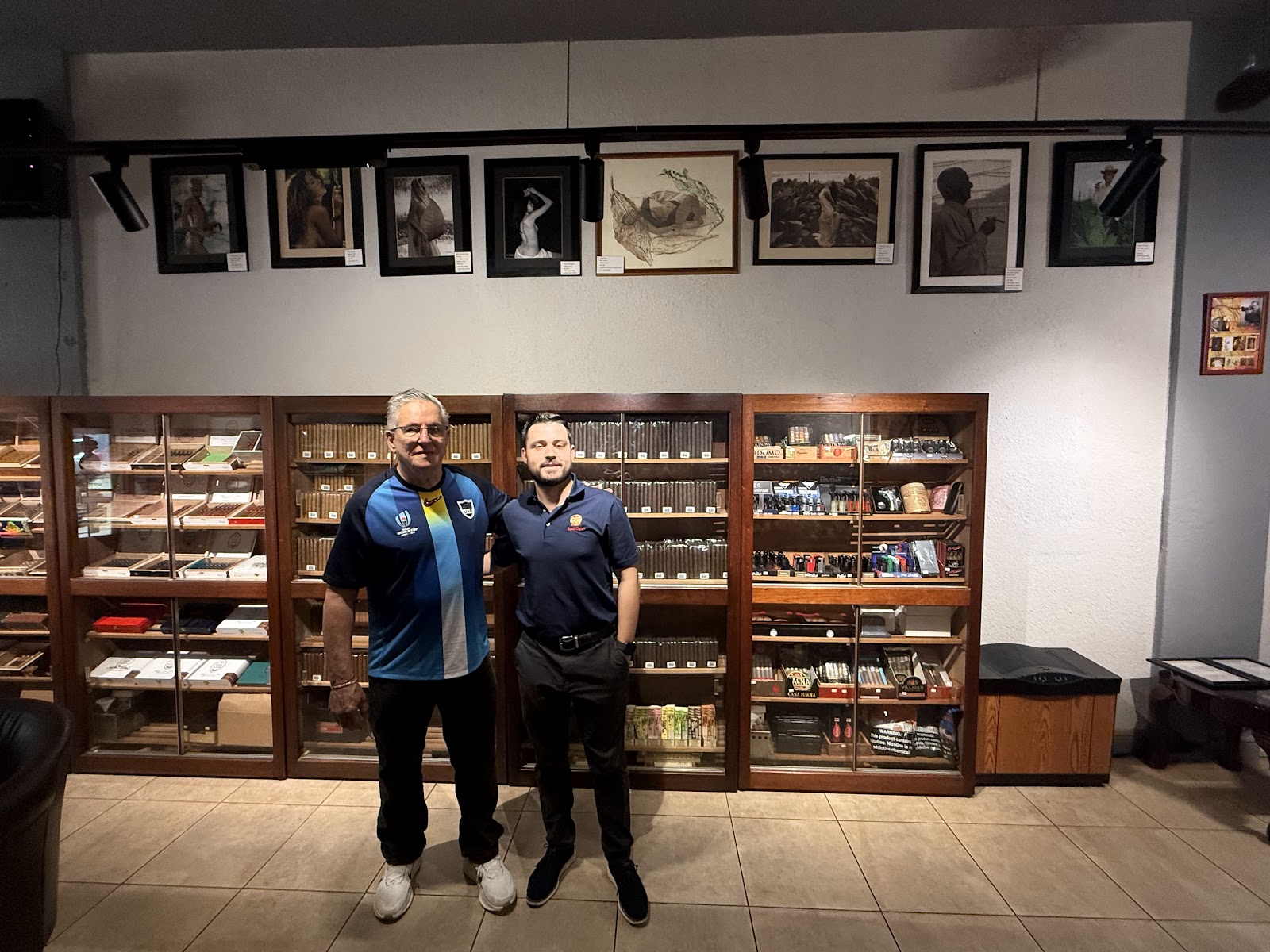 Yaxel Tobacco and Cigars photo 8